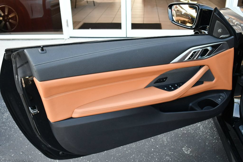 Used 2023 BMW 430i Convertible w/ M Sport Package RWD image 11
