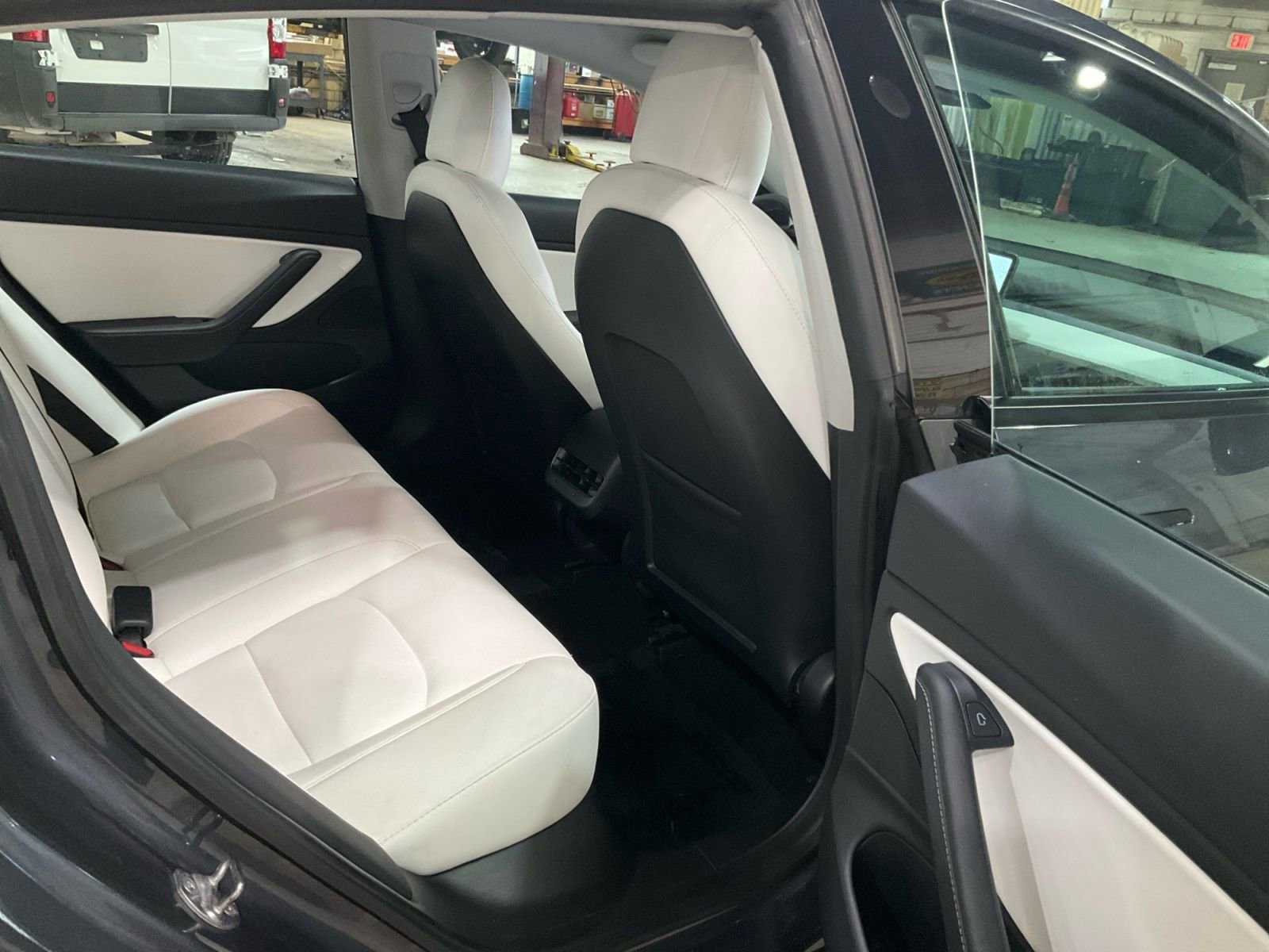 Used 2021 Tesla Model 3 Long Range image 18