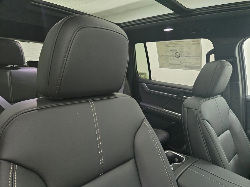 New 2026 GMC Acadia Elevation w/ Elevation Premium Package image 33