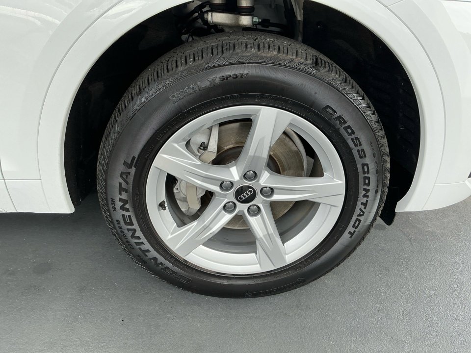 Used 2025 Audi Q5 2.0T Premium image 27