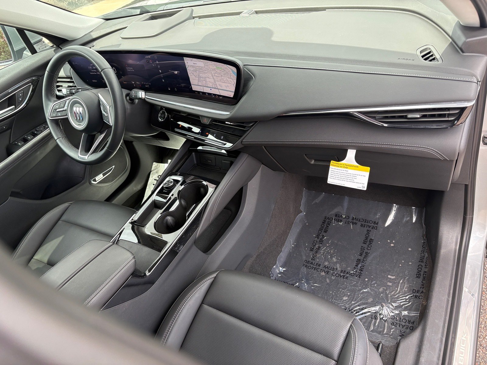 Used 2025 Buick Envision Preferred AWD/4WD image 10