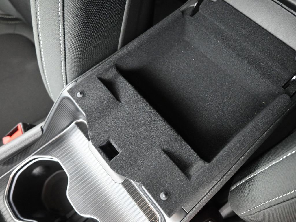 New 2025 Jeep Grand Cherokee Laredo w/ Luxury Tech Group I image 4