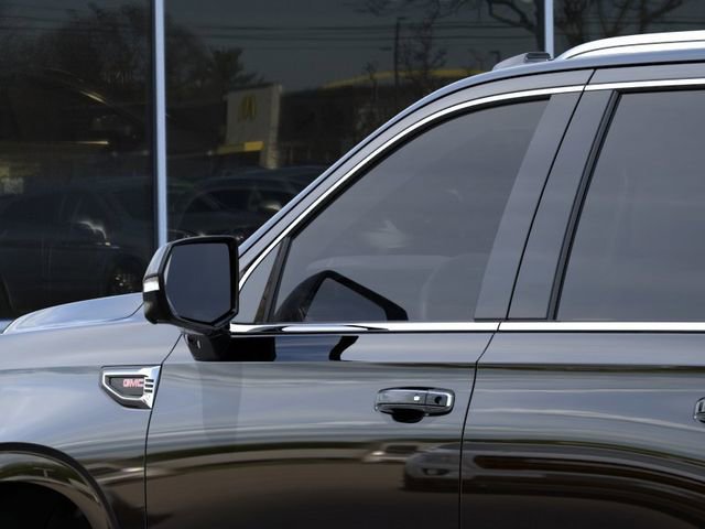 New 2026 GMC Yukon Elevation image 12