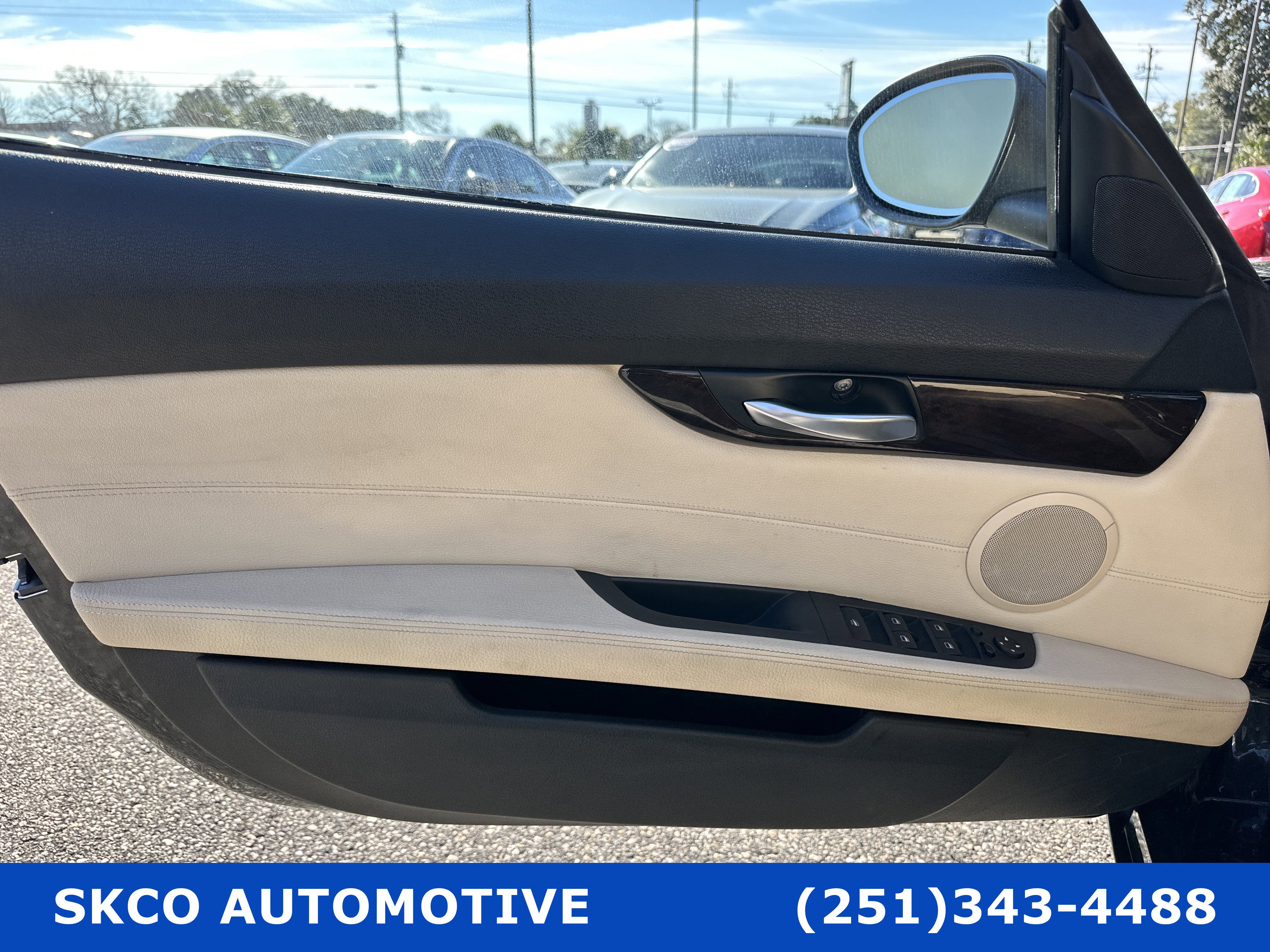 Used 2010 BMW Z4 sDrive35i image 12