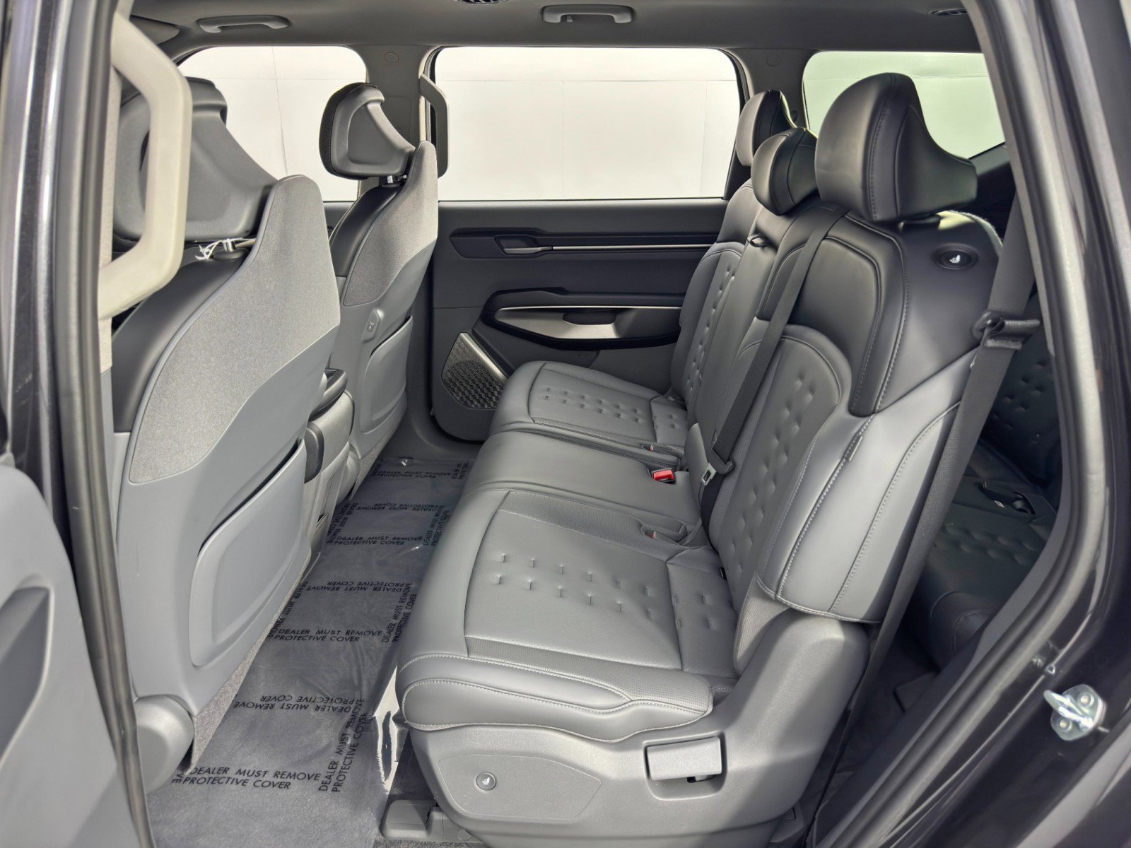 Used 2024 Kia EV9 Wind image 45