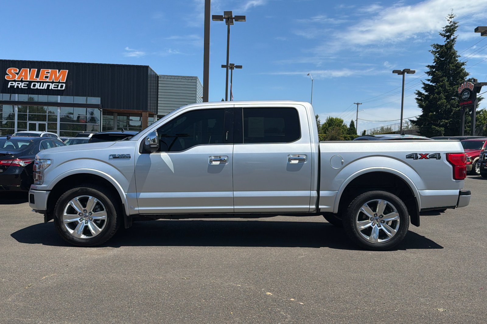 Used 2018 Ford F150 Platinum w/ Technology Package AWD/4WD image 8