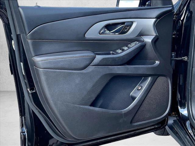 Certified 2020 Chevrolet Traverse LT FWD image 16