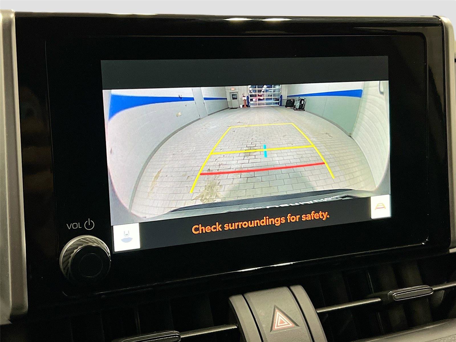 Used 2025 Toyota RAV4 XLE image 9