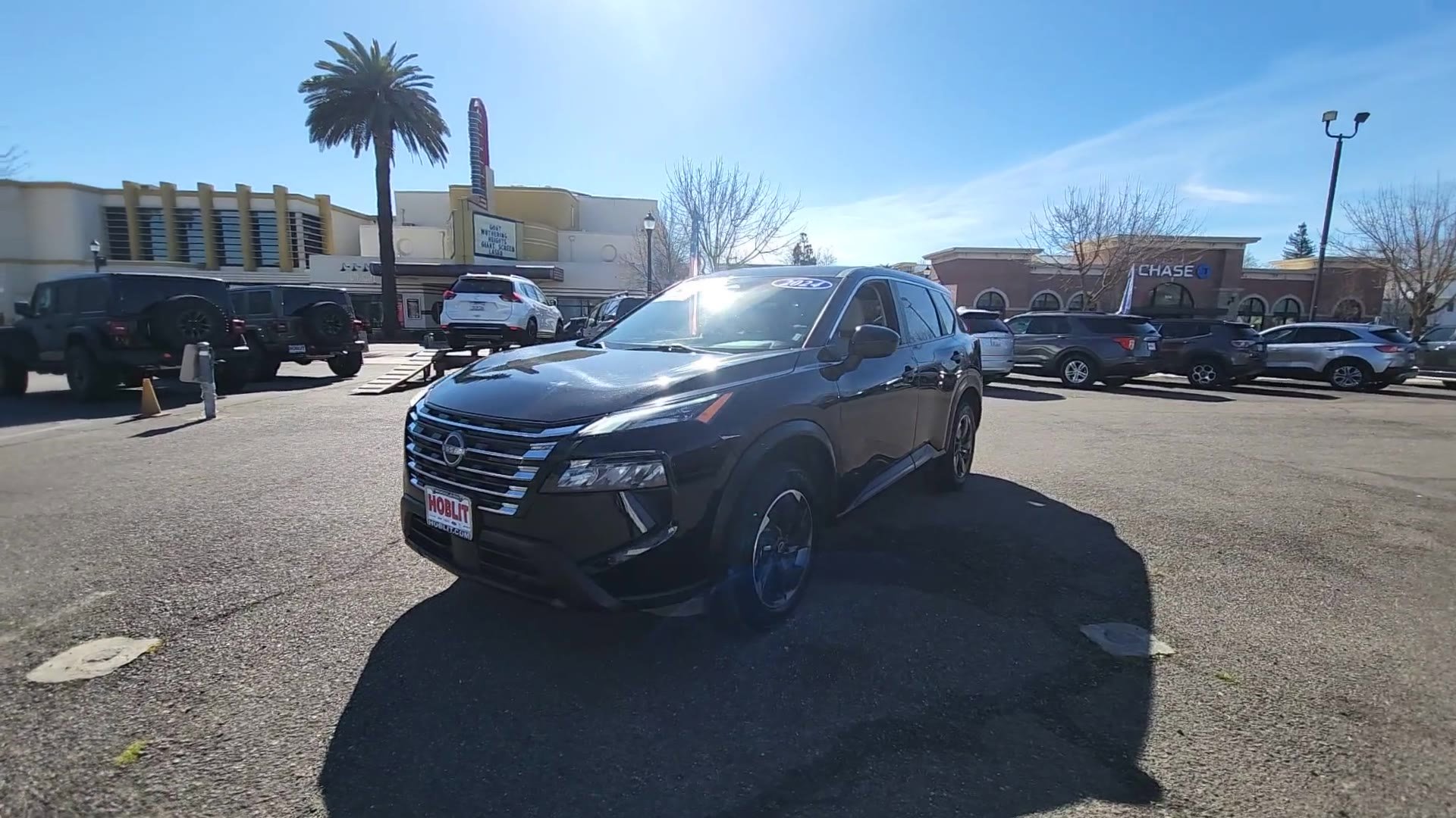 Used 2024 Nissan Rogue SV image 5