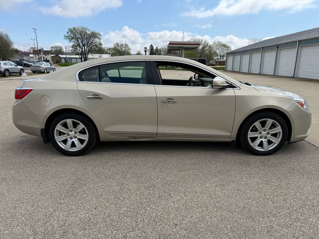 Used 2010 Buick LaCrosse CXL FWD image 4