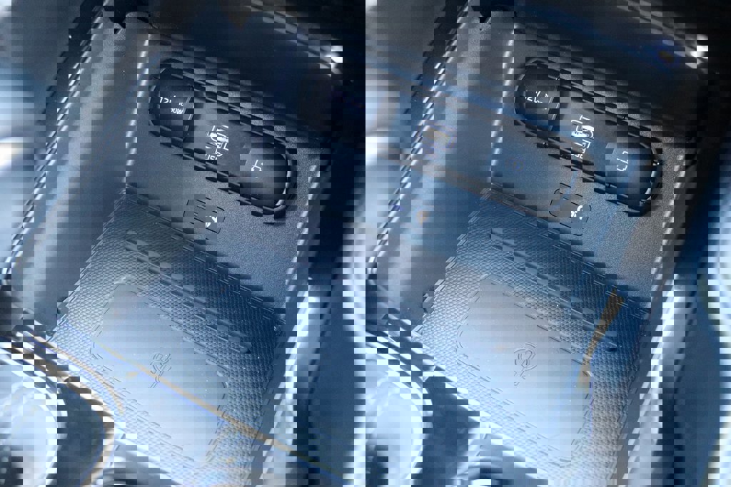 Used 2022 Kia Telluride EX image 34