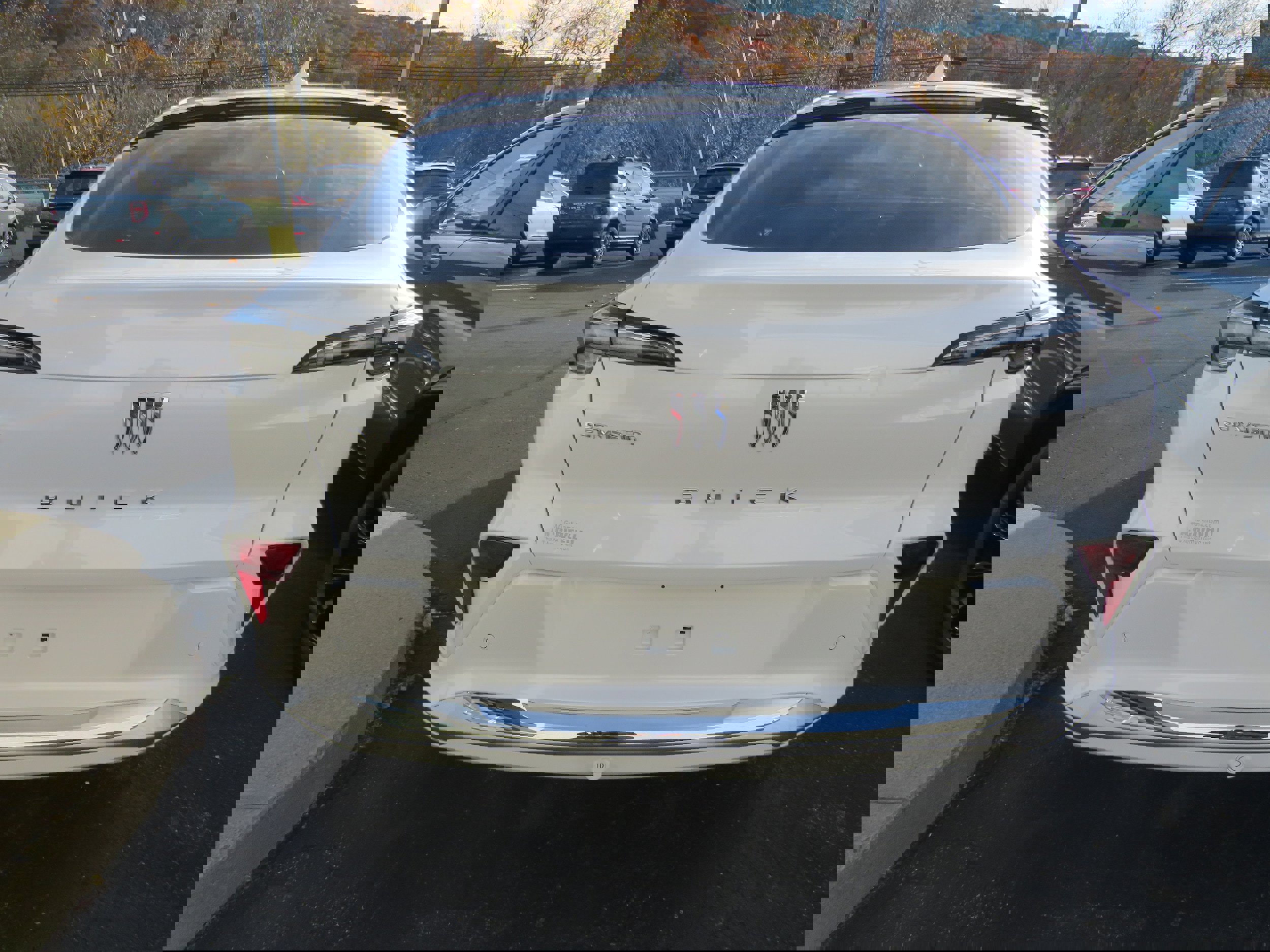 New 2026 Buick Envista Avenir image 6