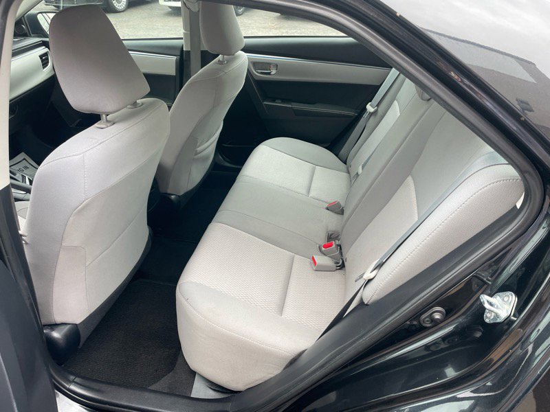 Used 2014 Toyota Corolla LE image 24