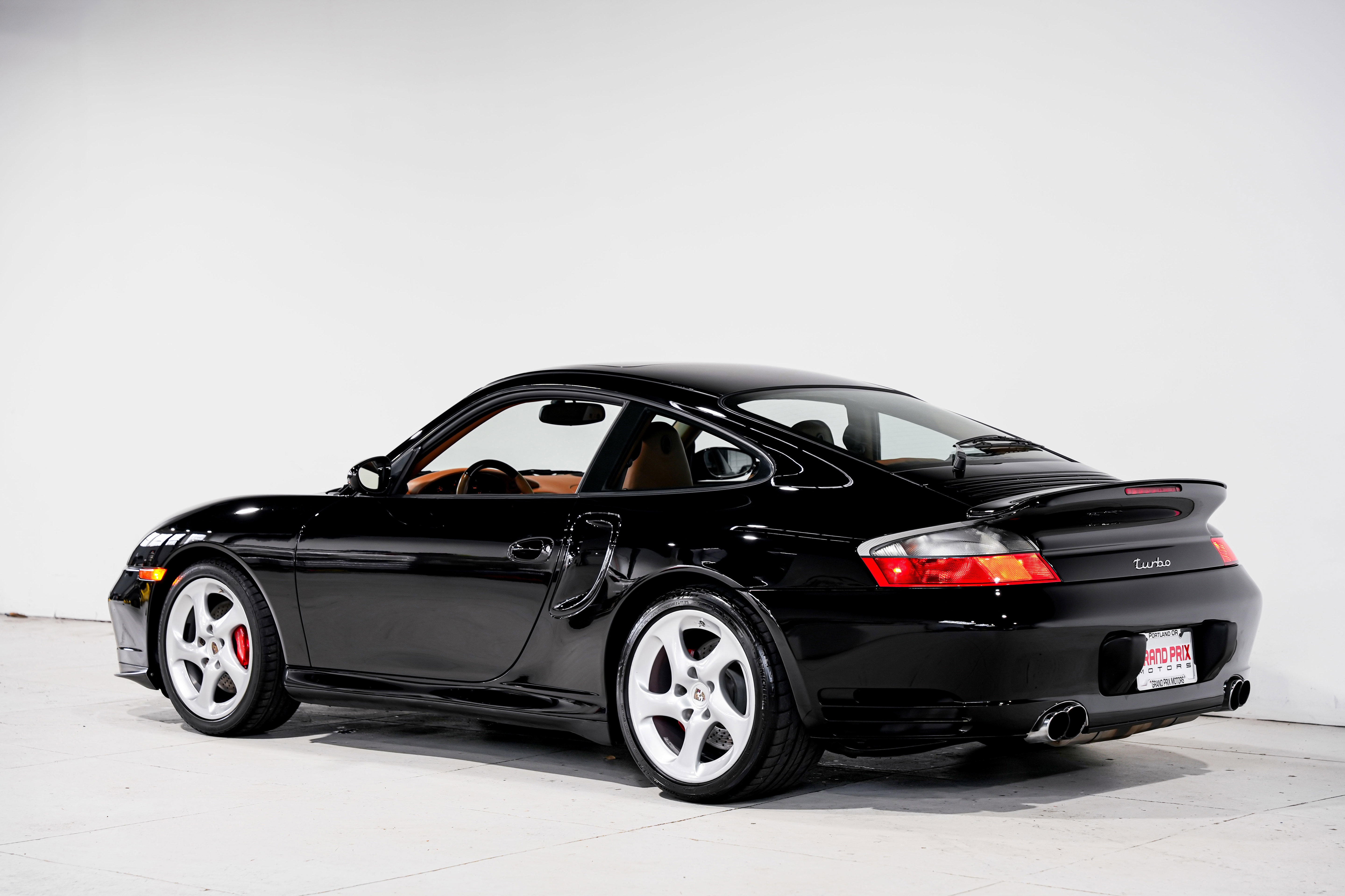 Used 2003 Porsche 911 Turbo image 8