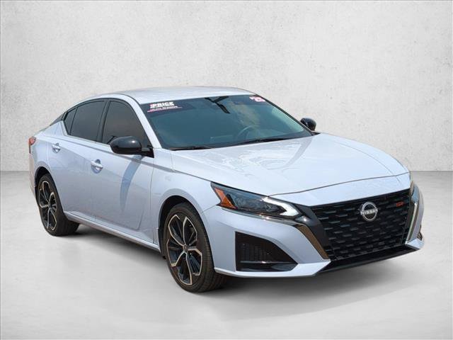 Used 2025 Nissan Altima 2.5 SR AWD/4WD video 3