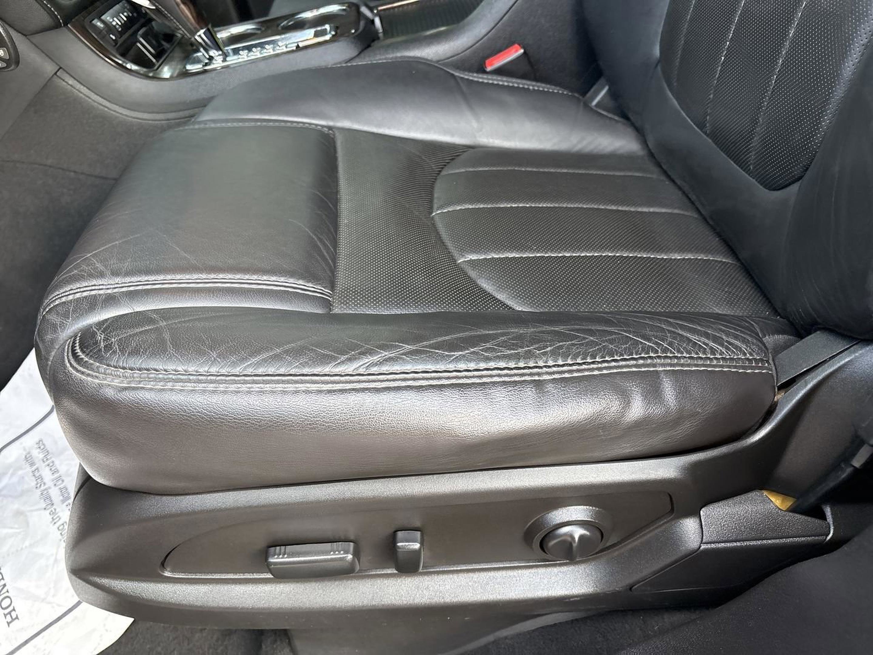 Used 2015 GMC Acadia Denali AWD/4WD image 15