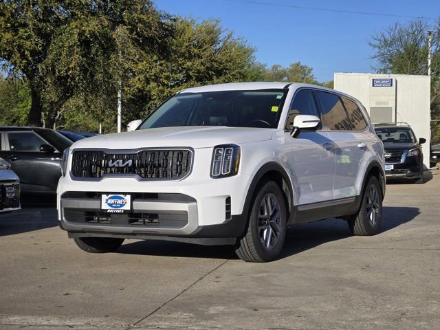 Certified 2023 Kia Telluride LX image 3