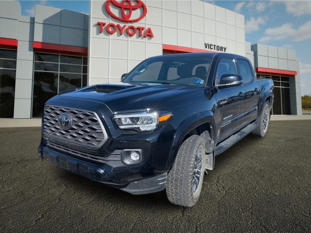 Used 2021 Toyota Tacoma TRD Sport w/ Technology Package image 6