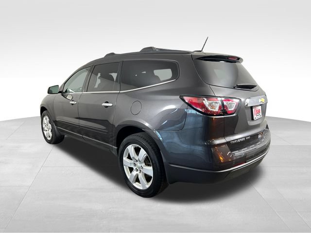 Used 2017 Chevrolet Traverse LT w/ Style and Technology Package AWD/4WD image 4