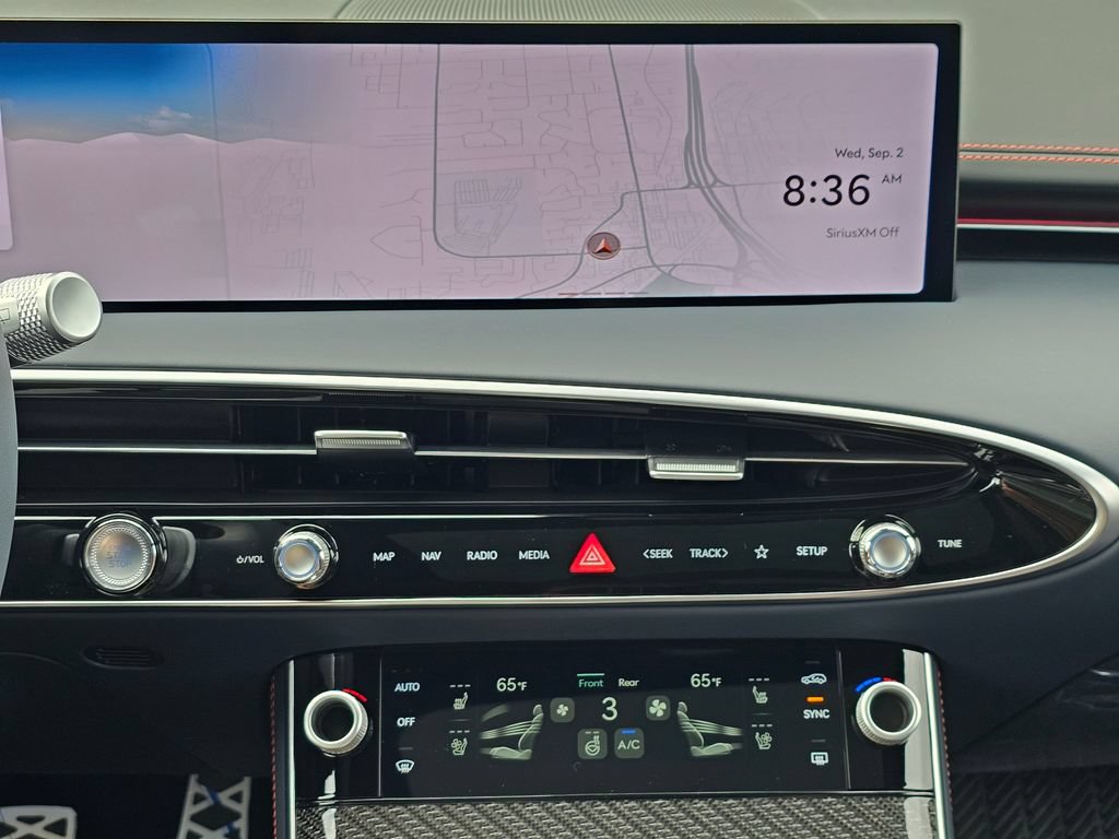 New 2027 Genesis GV70 3.5T Prestige AWD/4WD image 13
