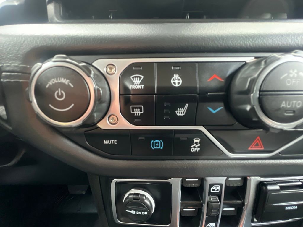 Used 2025 Jeep Wrangler Backcountry 4xe AWD/4WD image 61