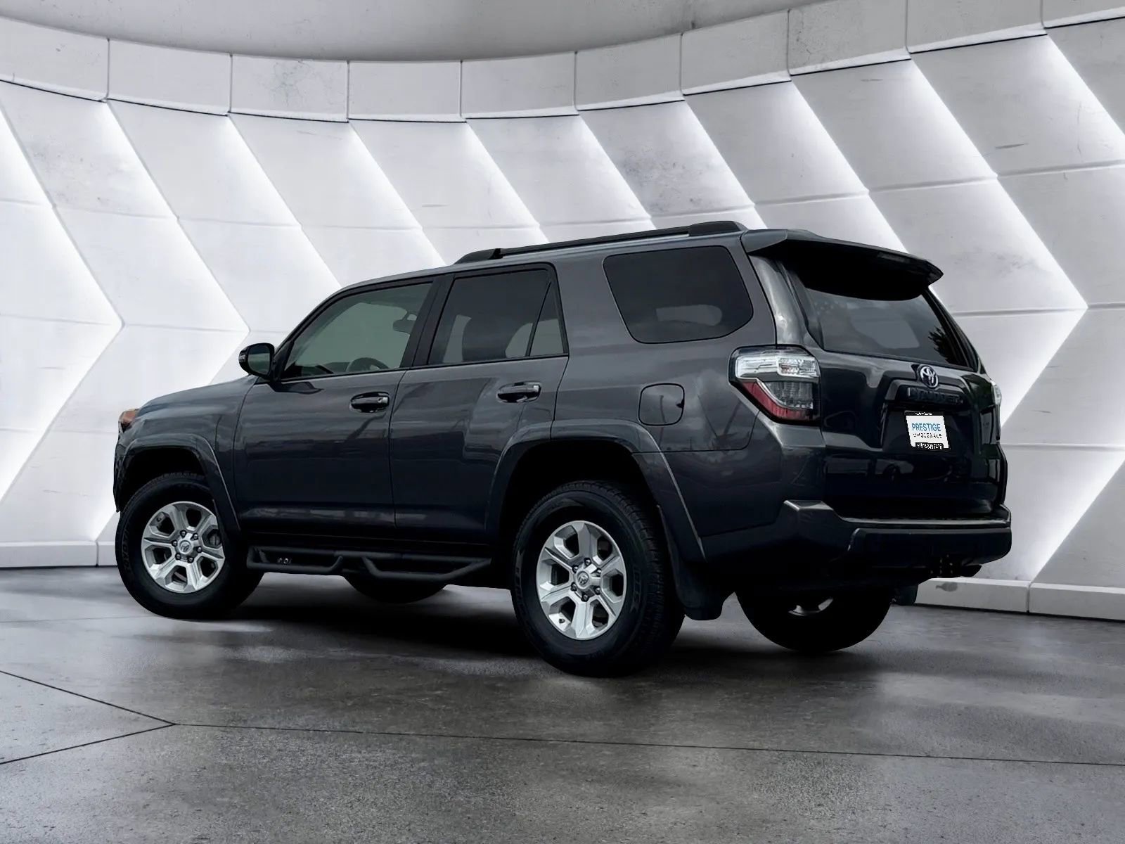 Used 2016 Toyota 4Runner Trail Premium AWD/4WD image 6