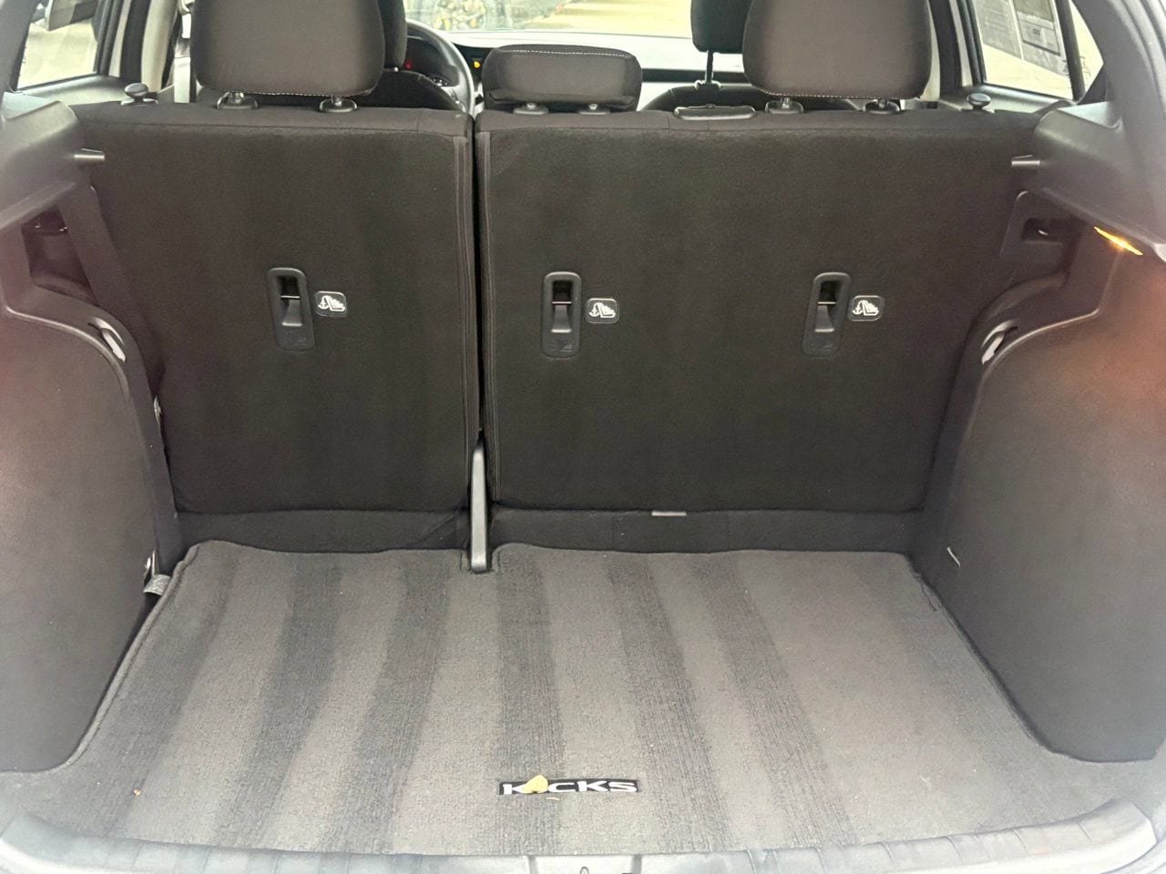 Certified 2023 Nissan Kicks SV FWD image 42