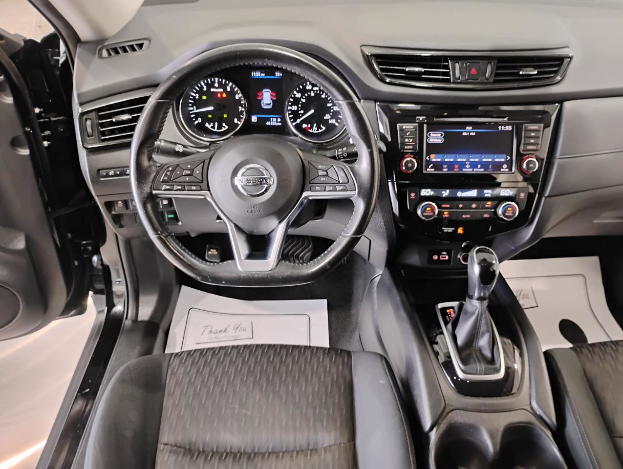 Used 2019 Nissan Rogue SV FWD image 16