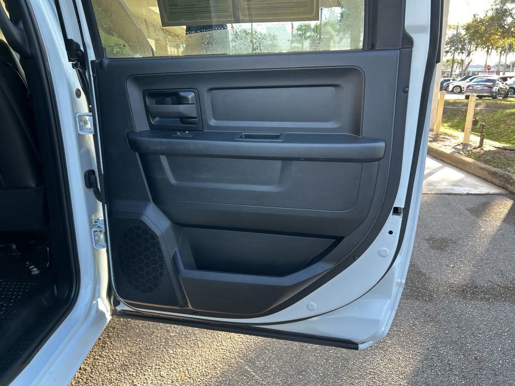 Used 2023 RAM 3500 Tradesman image 33