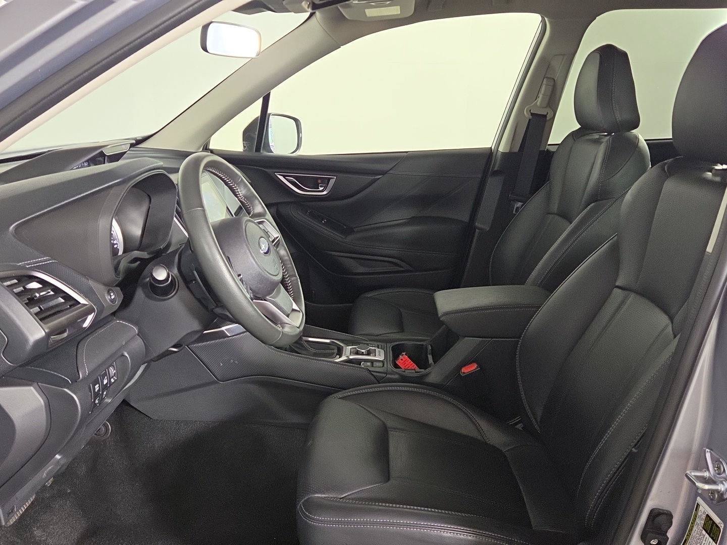 Used 2024 Subaru Forester Touring AWD/4WD image 14
