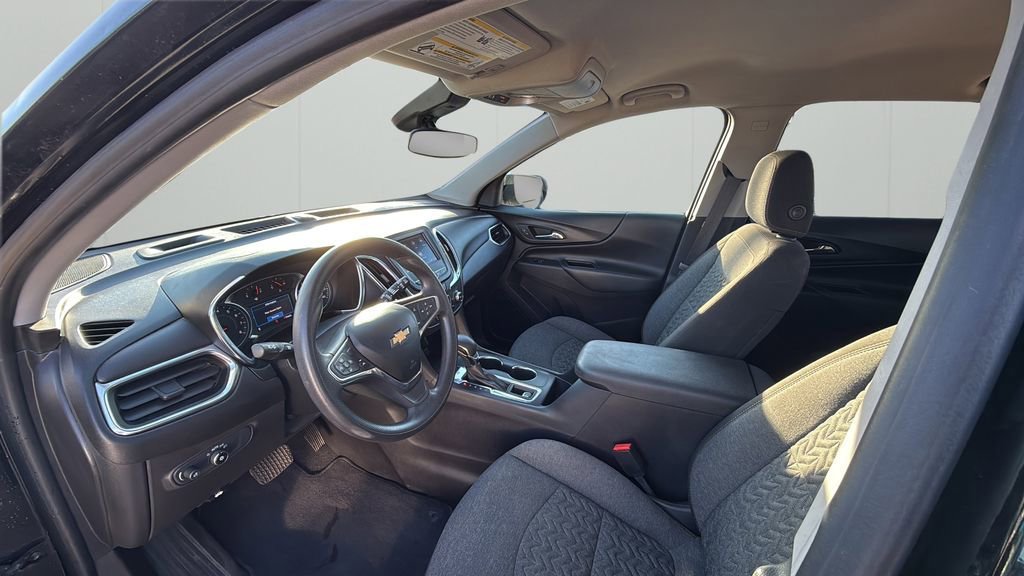 Used 2023 Chevrolet Equinox LT AWD/4WD image 35