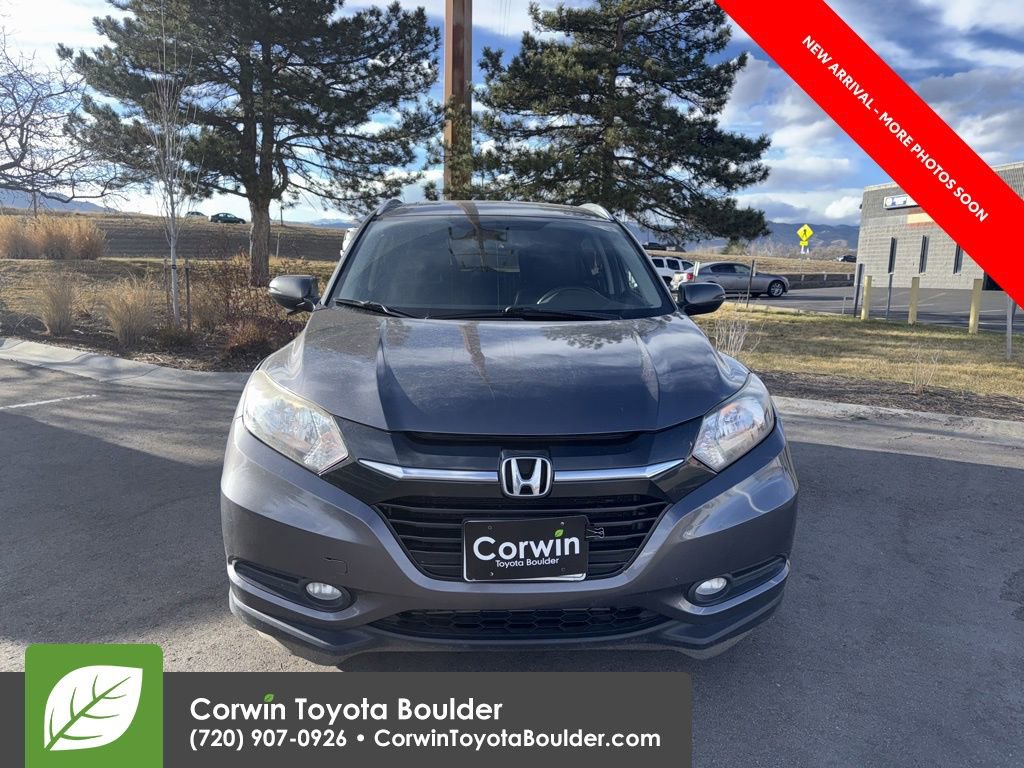Used 2017 Honda HR-V EX-L image 2