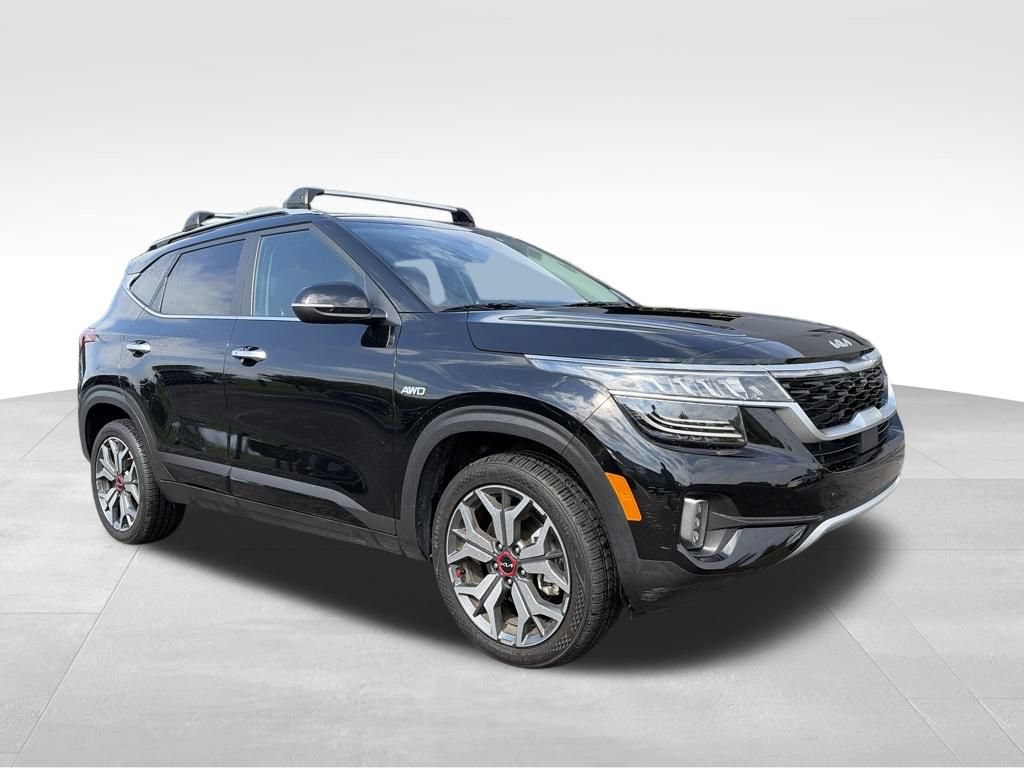 Used 2023 Kia Seltos SX AWD/4WD image 1