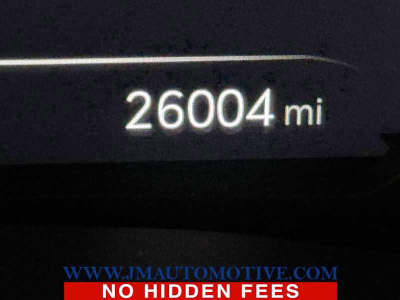 Used 2024 Genesis GV70 2.5T w/ Select Package image 22