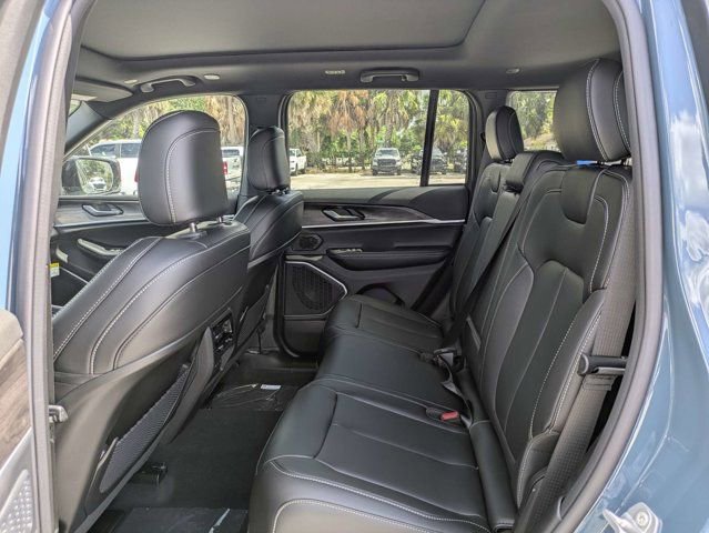 New 2026 Jeep Grand Cherokee Limited w/ Limited Altitude Package RWD image 14