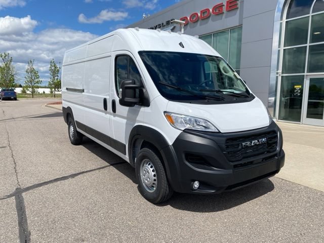 New 2026 RAM ProMaster 2500 w/ Convenience Group FWD image 3