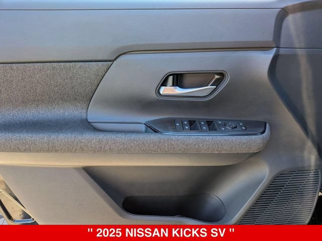 Certified 2025 Nissan Kicks SV w/ SV Premium Package AWD/4WD image 12