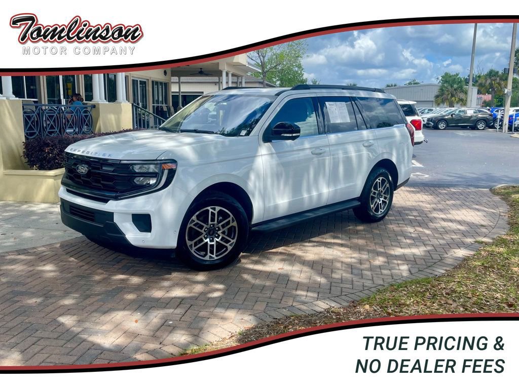 Used 2025 Ford Expedition Active