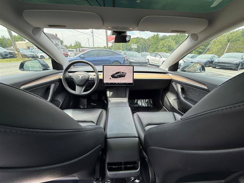 Used 2023 Tesla Model 3 Standard Range RWD image 13