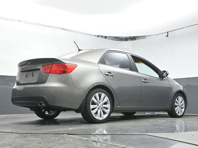 Used 2010 Kia Forte SX FWD image 34