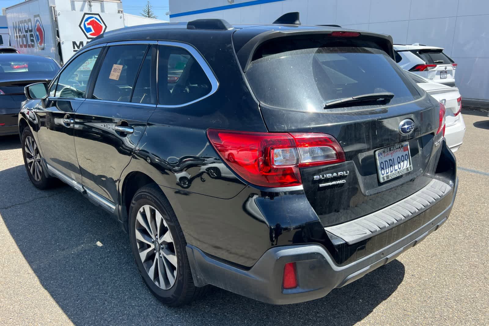 Used 2018 Subaru Outback 2.5i Touring w/ Popular Package #3 AWD/4WD image 6