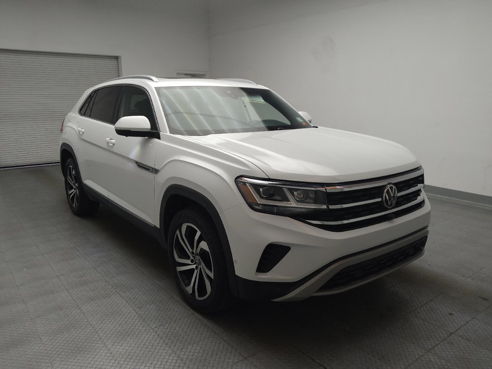 Used 2020 Volkswagen Atlas Cross Sport SEL Premium AWD/4WD image 13
