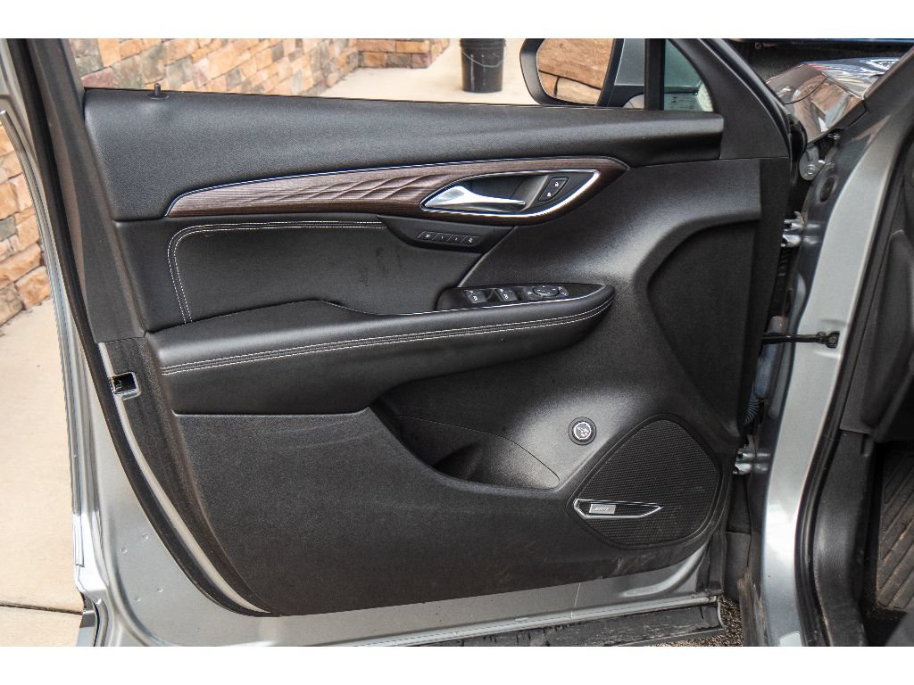 Used 2023 Buick Envision Avenir AWD/4WD image 11