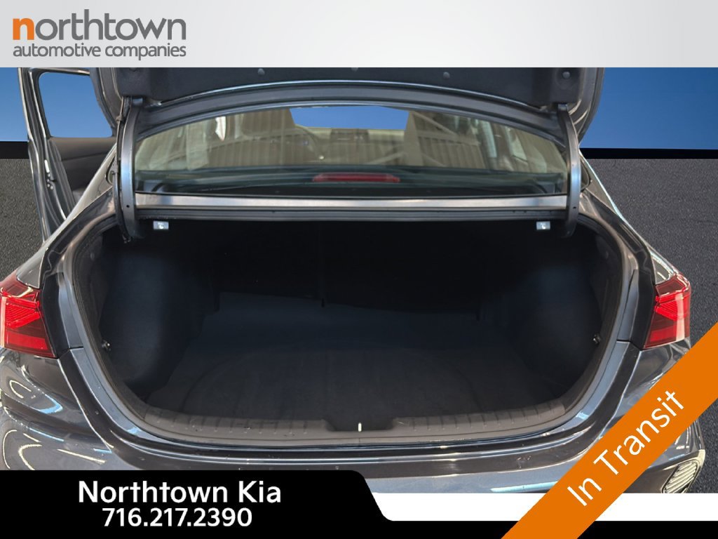 Certified 2023 Kia Forte LXS w/ LXS Technology Package FWD image 18