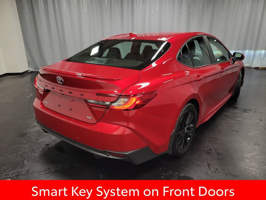Used 2026 Toyota Camry SE image 8