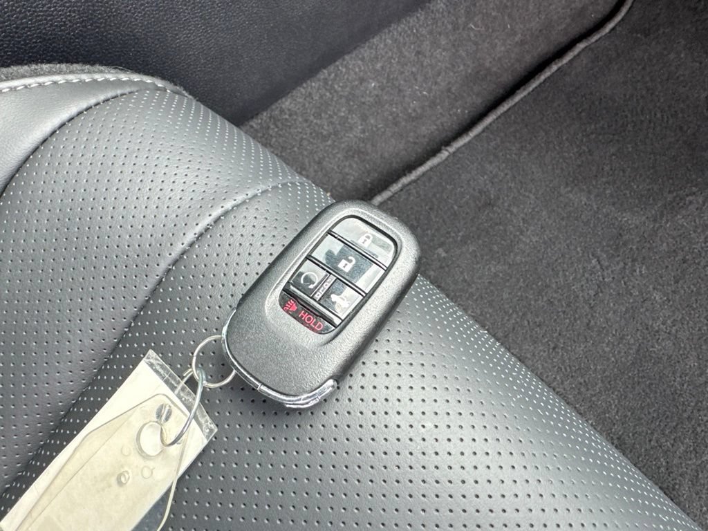 Used 2024 Honda Accord EX-L image 39