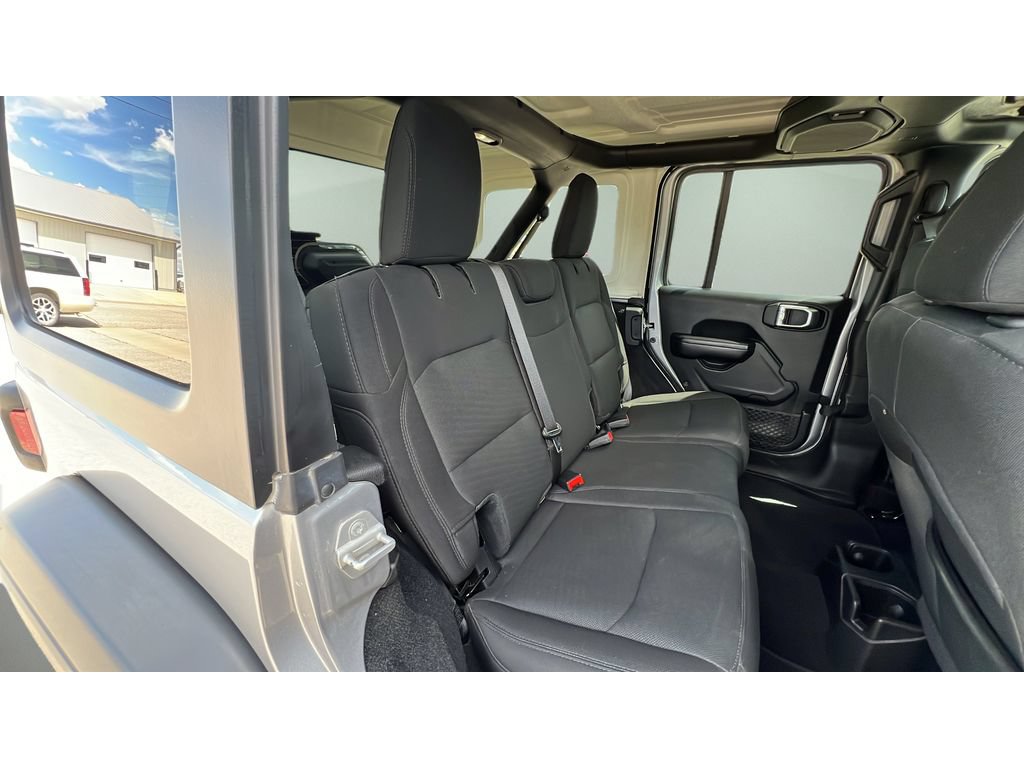 Used 2019 Jeep Wrangler Unlimited Sport S AWD/4WD image 31