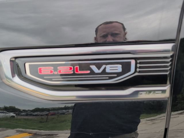 Used 2022 GMC Sierra 1500 SLT AWD/4WD image 15