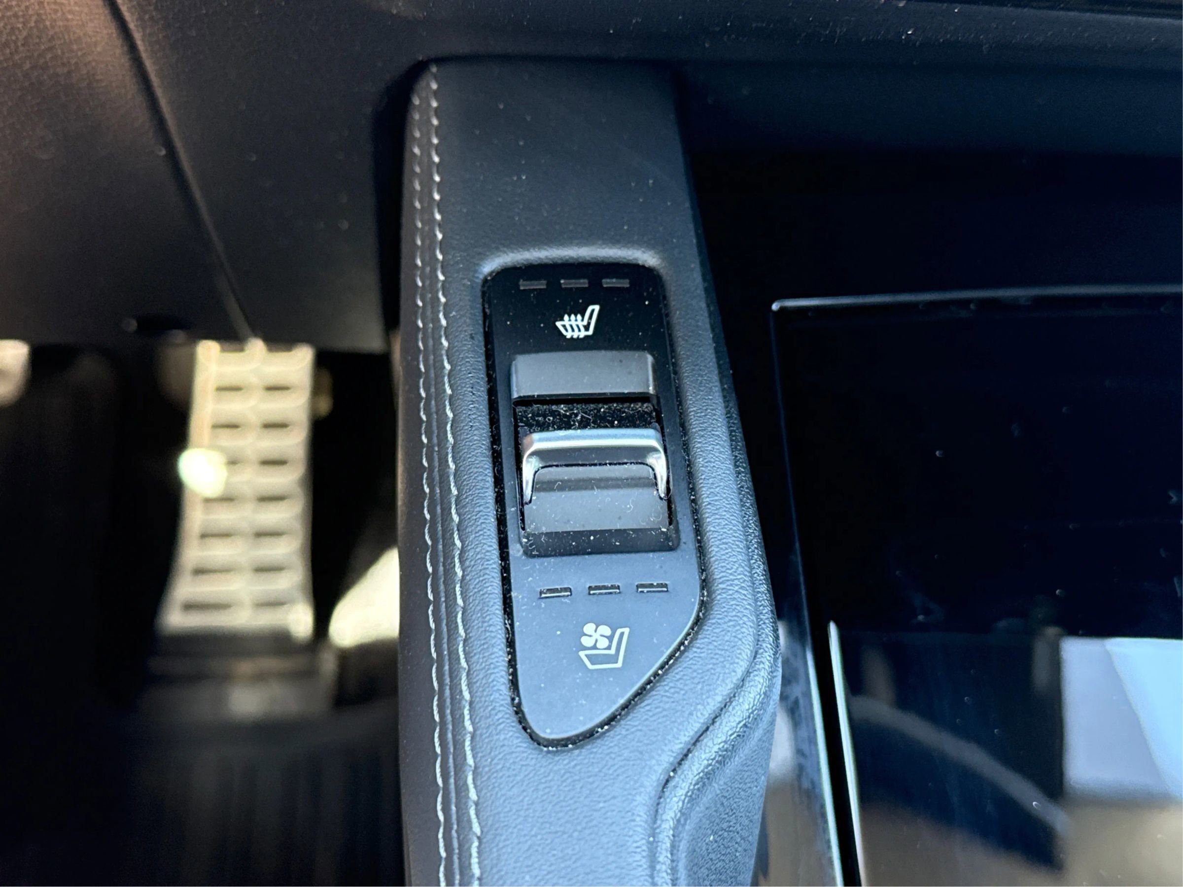 Used 2021 Kia Telluride SX w/ SX Prestige Package AWD/4WD image 29