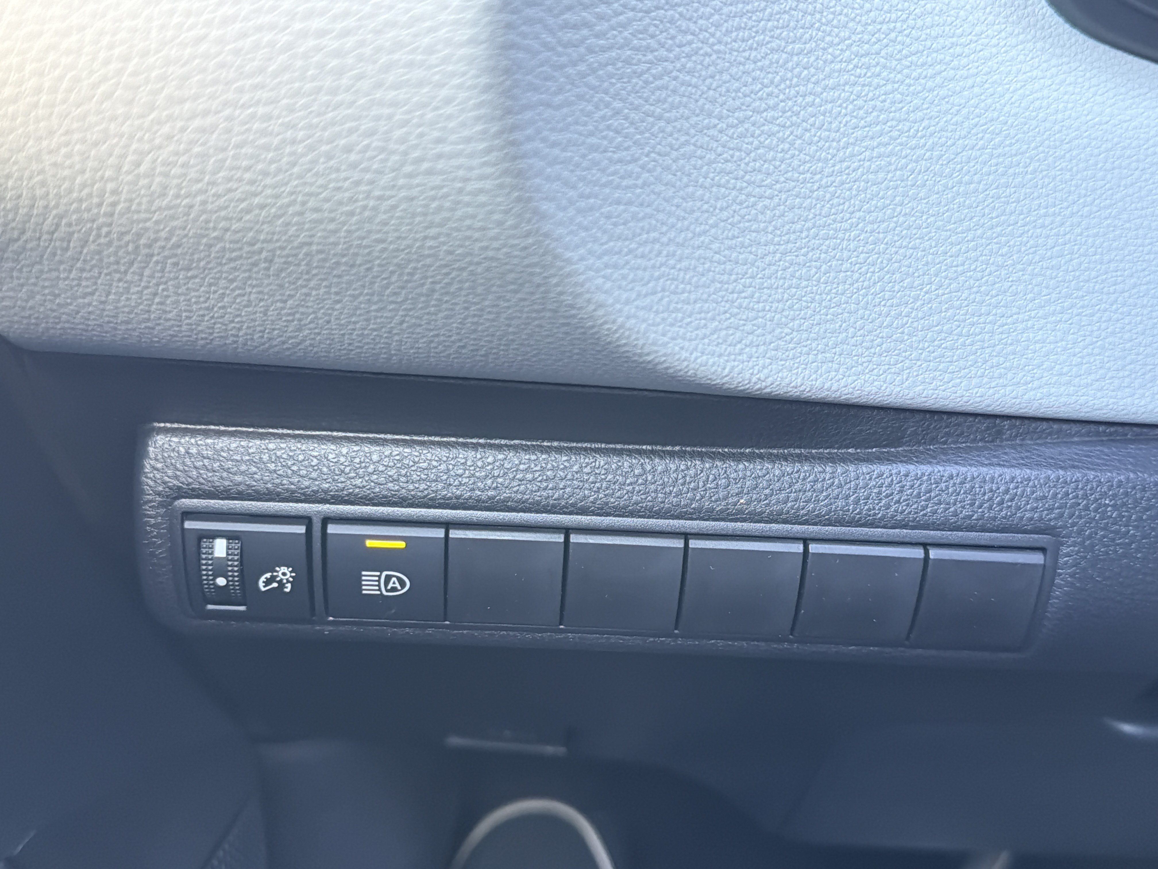 New 2027 Toyota Corolla LE FWD image 29